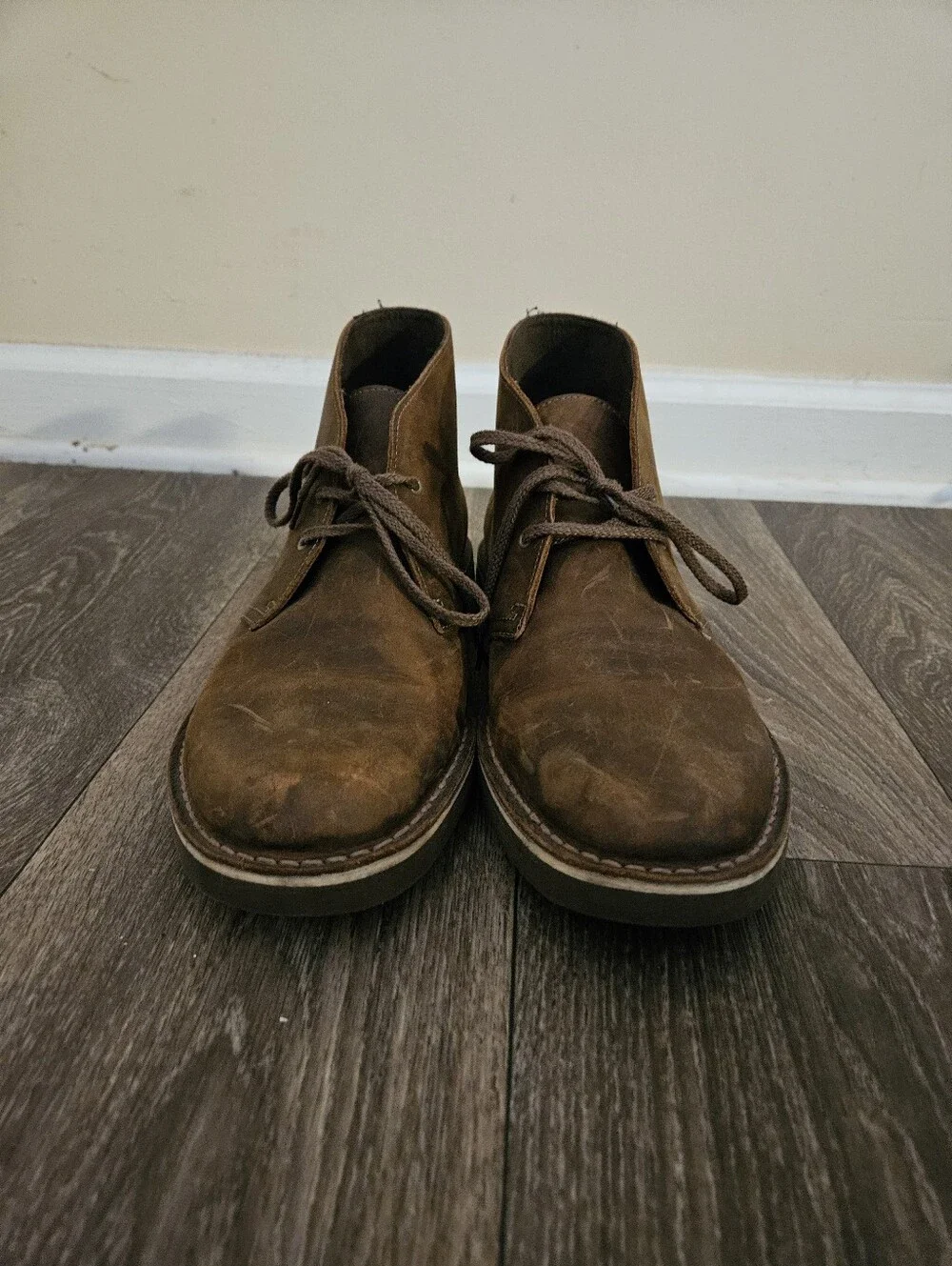 Clarks Men's Rustic Brown Chukka Boots, Size 11